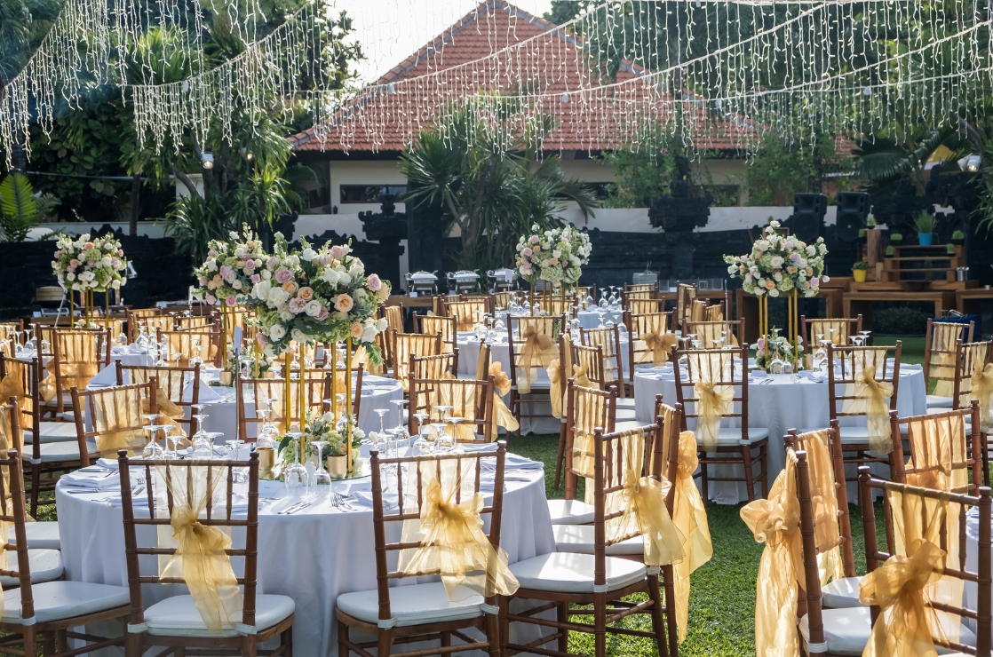 things to consider when choosing a wedding venue