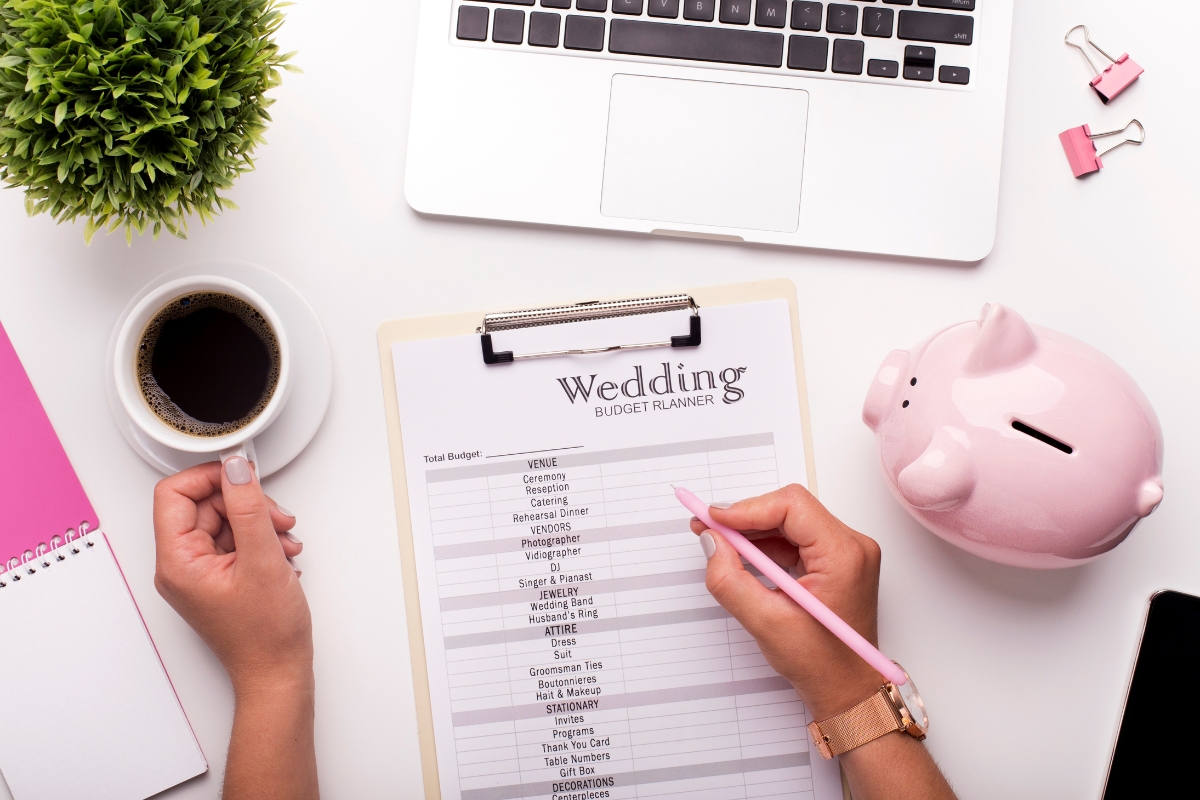 27 Proven Strategies How to Beat Wedding Stress (in 2024) 15